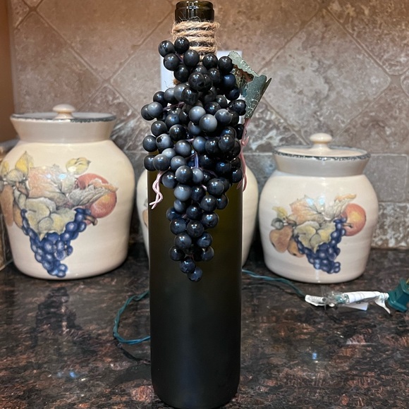 Lighted Wine bottle ~ hand made with white Christmas lights. Grape design. - Picture 6 of 8